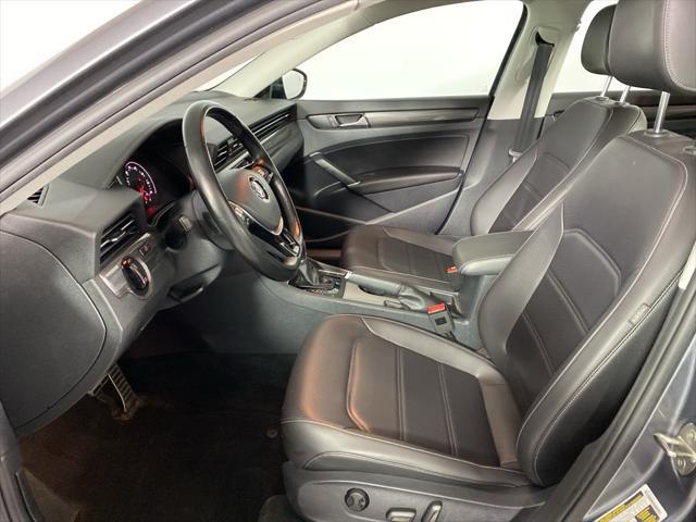 2020 volkswagen passat 2.0t r-line