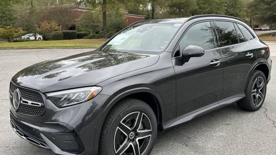 2025 Mercedes-Benz GLC