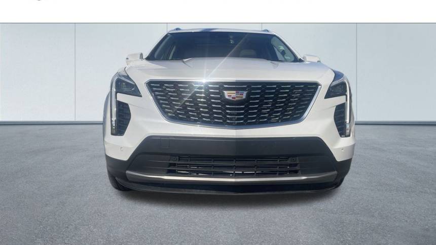 2022 cadillac xt4 premium luxury
