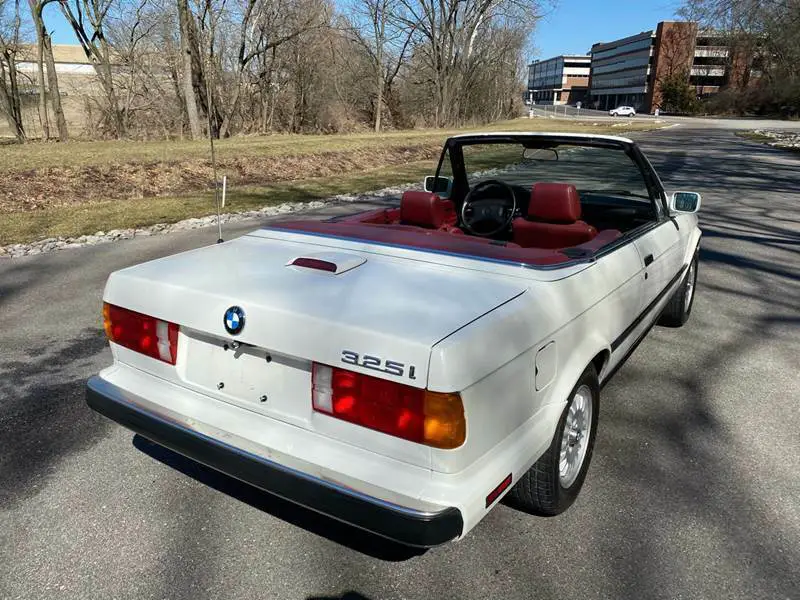only 98k miles super clean rust free classic e30 convertible free shipping!