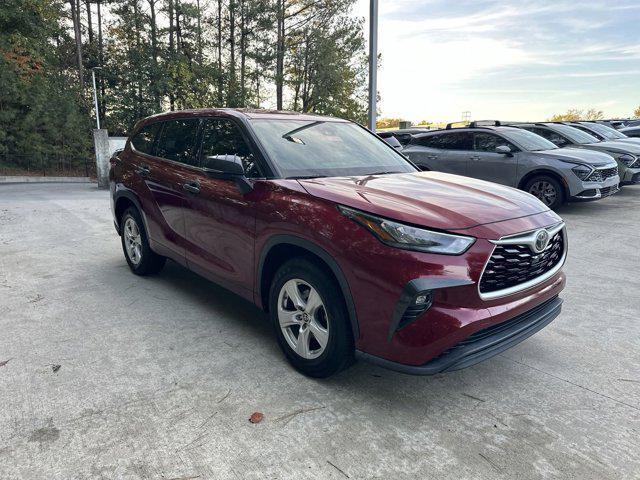 2020 toyota highlander le
