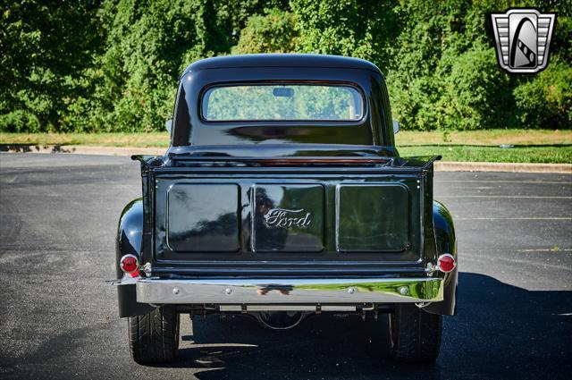 1951 ford f2