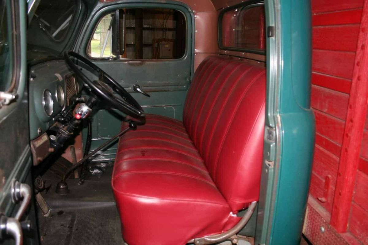 1951 ford f4 flatbed/stakebed grain truck - only 64000 original miles