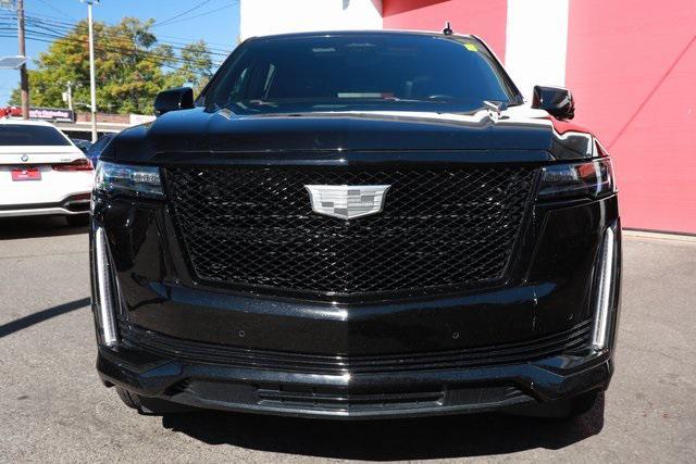 2021 cadillac escalade esv sport