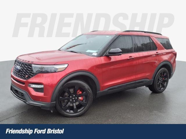 2022 ford explorer st
