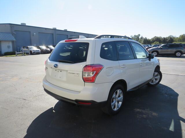 2016 subaru forester 2.5i premium