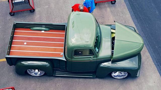 custom award winning 1953 international truck