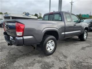 2017 Toyota Tacoma sr5