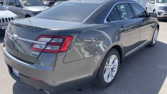 2019 Ford Taurus