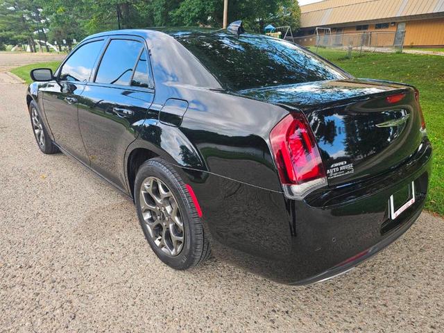 2017 chrysler 300 s