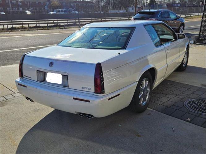 2001 cadillac eldorado in cadillac, michigan