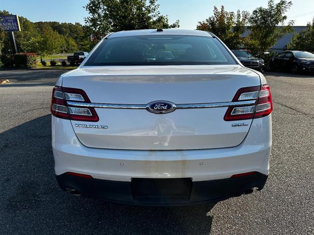 2015 ford taurus sel