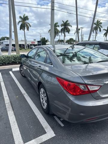 2013 hyundai sonata gls