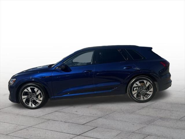 2022 audi e-tron premium