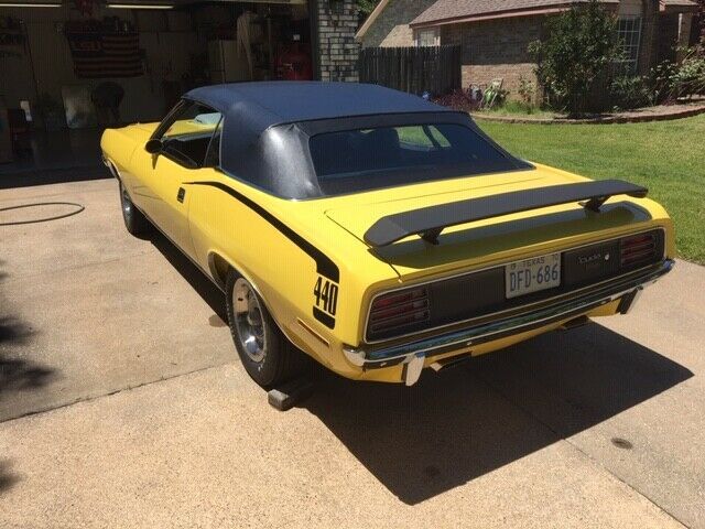 1970 plymouth barracuda convertible 440 six pack 4 speed