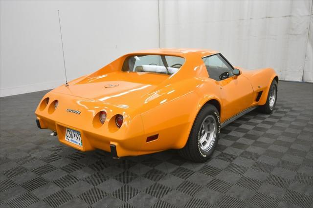 1977 chevrolet corvette base