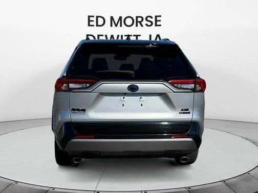 2021 toyota rav4 hybrid xse in de witt, iowa