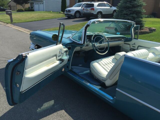 1959 cadillac convertible wow !!!! have eldorado caps to go with it!!!!