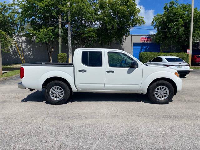 2016 nissan frontier desert runner