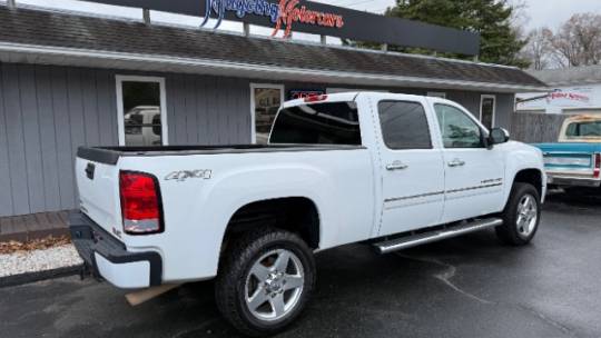 2012 GMC se