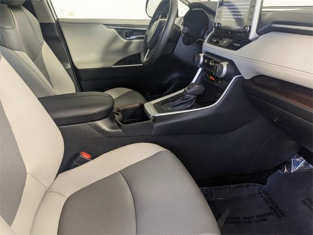 2022 toyota rav4 limited