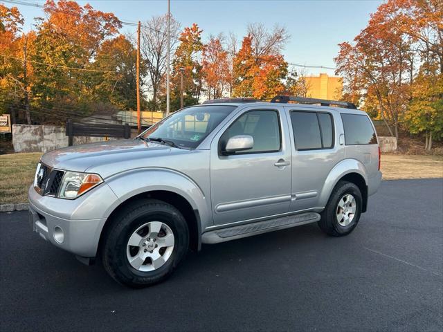 2005 nissan pathfinder xe