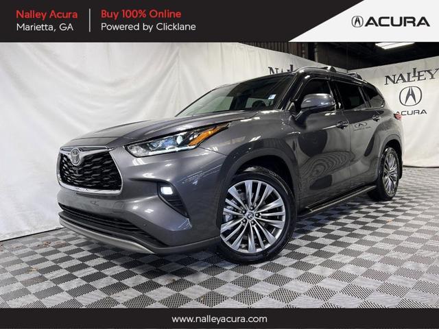 2022 toyota highlander platinum