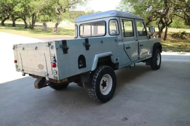 1993 land rover defender 130