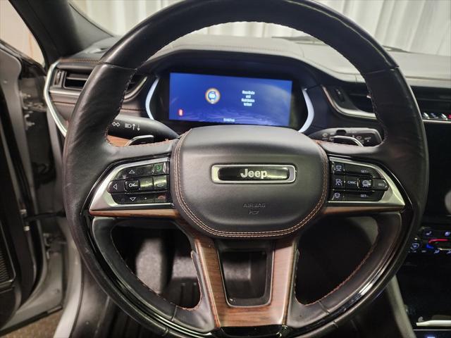 2022 jeep grand cherokee l summit