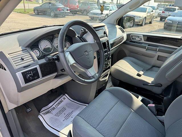 2010 dodge grand caravan sxt