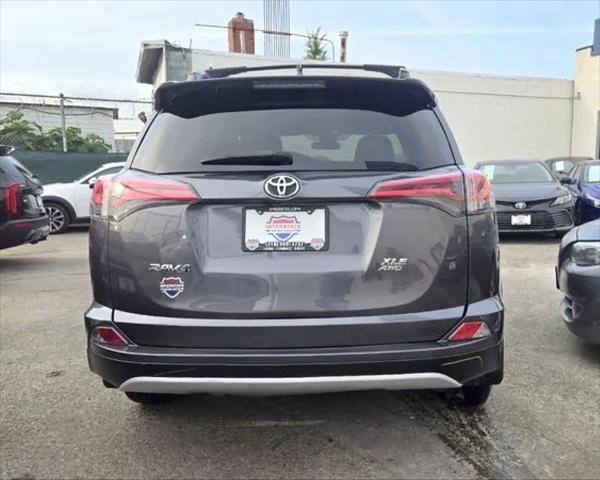 2018 toyota rav4 xle