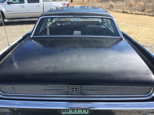 1961 lincoln continental sedan