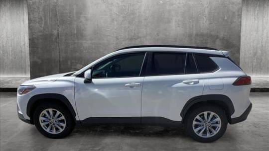 2022 toyota corolla cross le