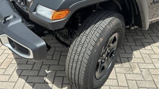 2024 Jeep Gladiator
