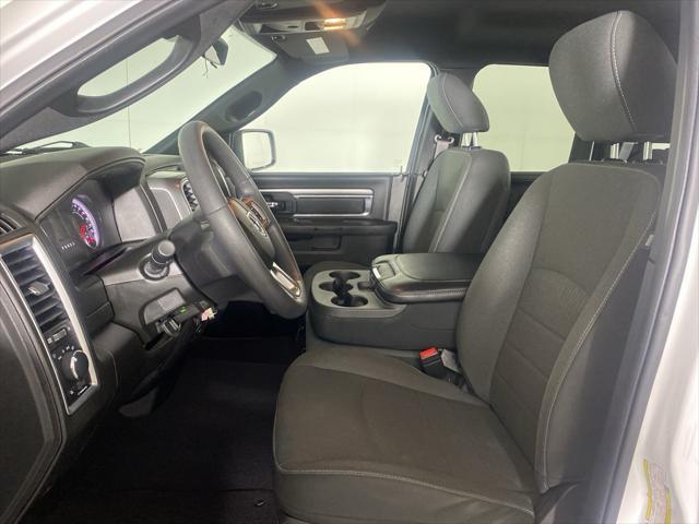 2022 ram 1500 classic warlock quad cab 4x4 6'4' box