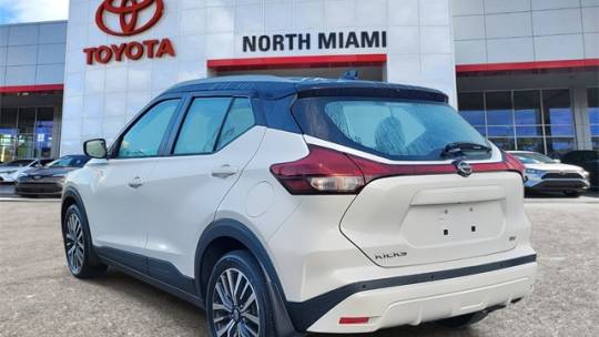 2022 nissan kicks sv