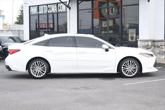 2019 toyota avalon limited