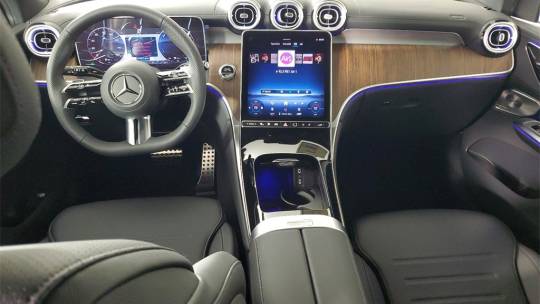 2025 Mercedes-Benz GLC
