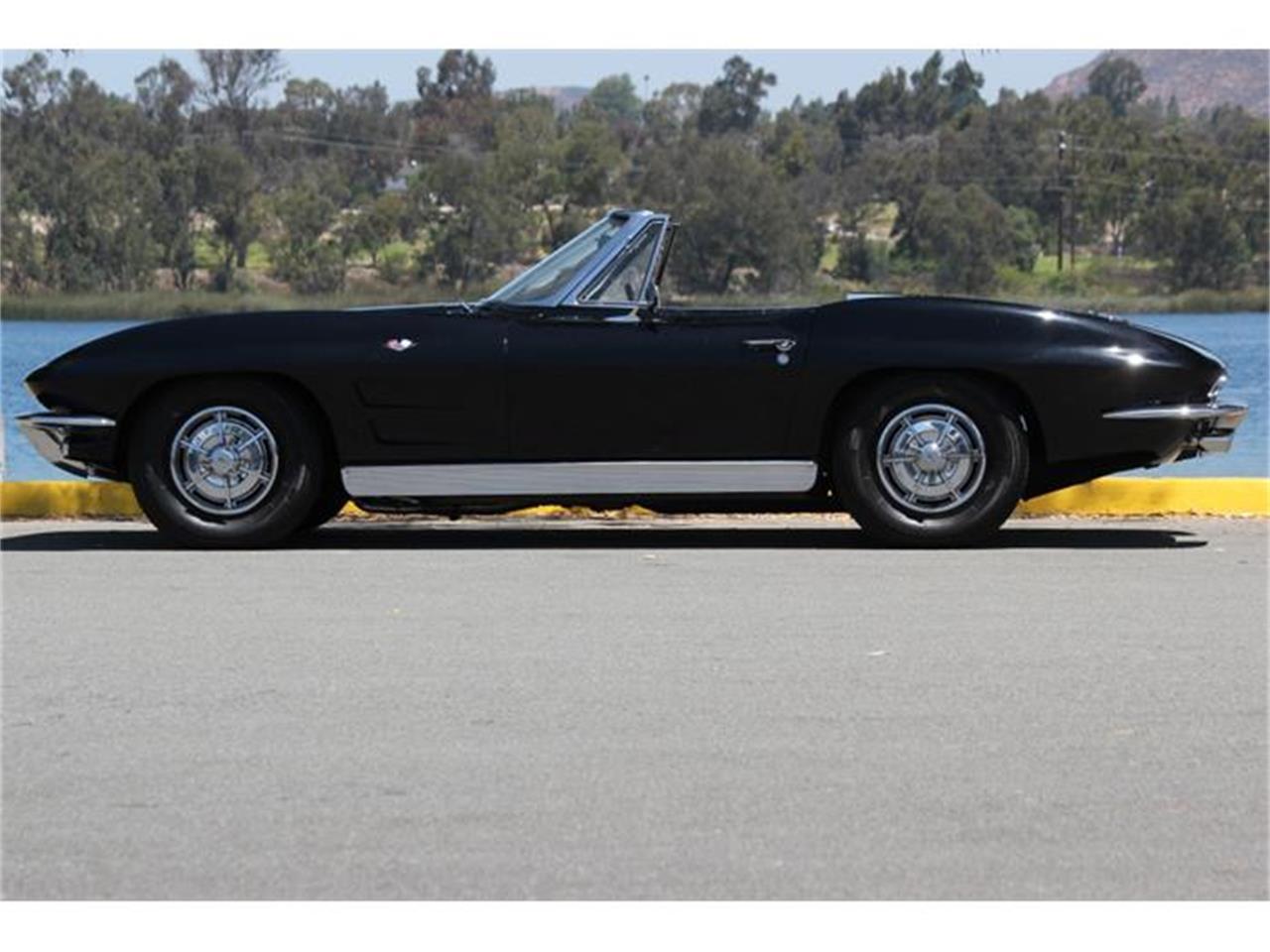 1963 chevrolet corvette