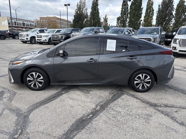 2017 toyota prius prime plus