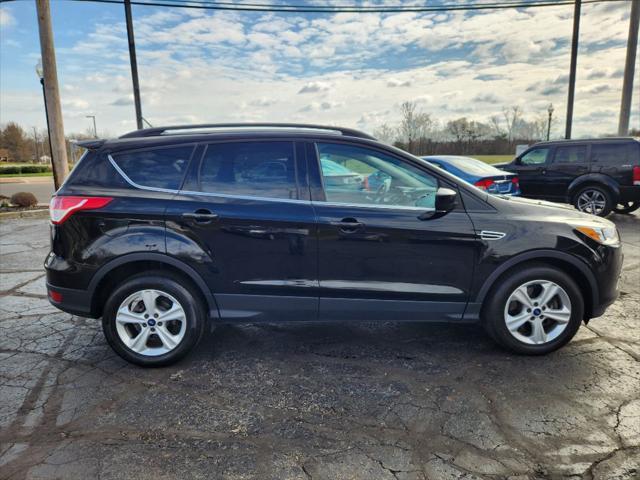 2016 ford escape se