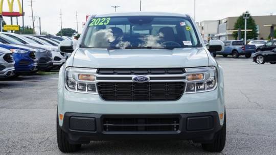 2023 ford maverick lariat