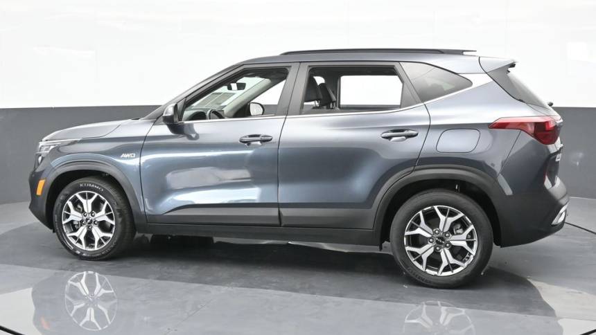 2022 kia seltos ex