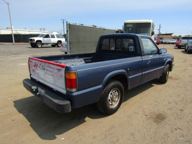 c 1989 mazda b2200 pickup 4-cylinder gas manual no reserve