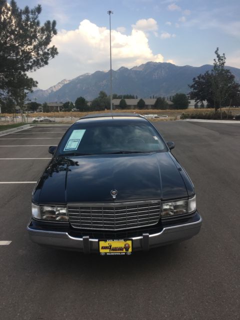 cadillac fleetwood low miles limo / funeral car