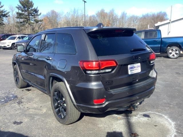 2021 jeep grand cherokee laredo
