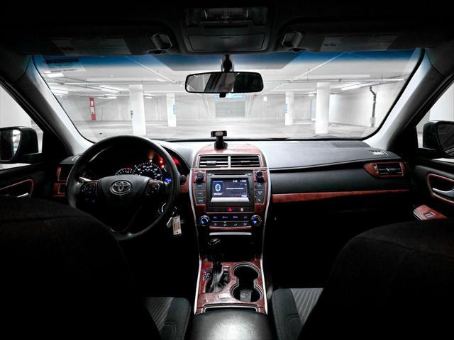 2015 toyota camry le
