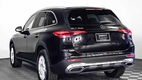2025 Mercedes-Benz GLC