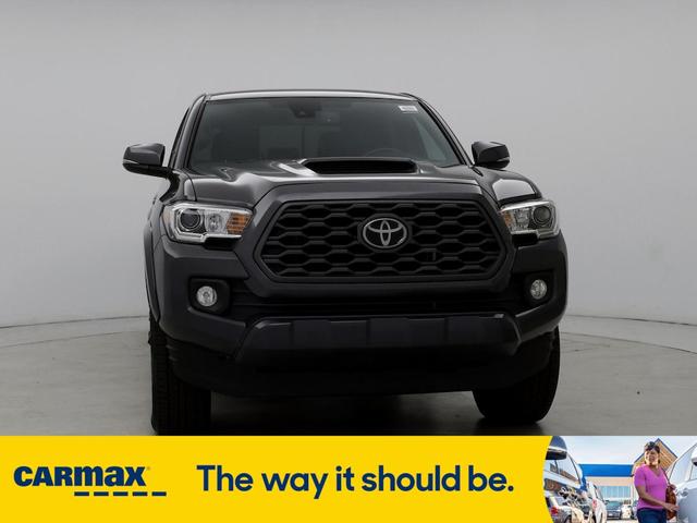 2022 toyota tacoma trd sport