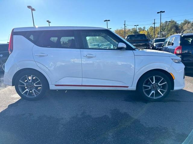 2020 kia soul gt-line 2.0l
